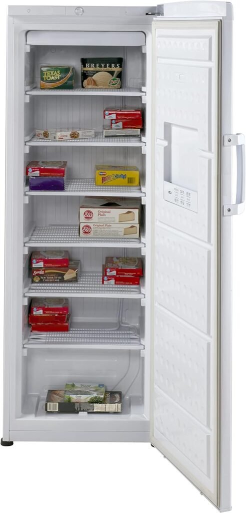 Avanti VF93Q0W VF93 9.3 cu. ft. Vertical Freezer, in White