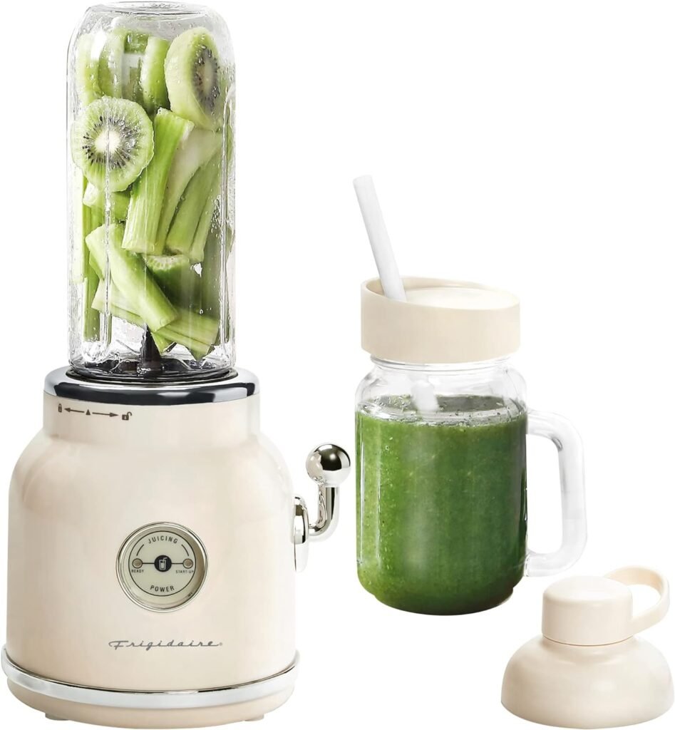 FRIGIDAIRE ESMM100-CREAM Retro Smoothie Maker Blender with Mason Jar, Perfect for Shakes and Smoothies, 300-Watt, Cream